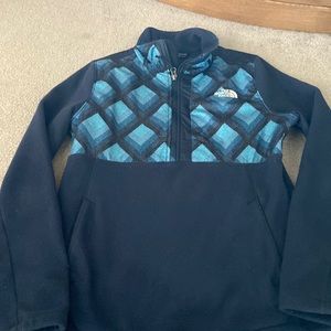 Like New! The North Face fleece pullover